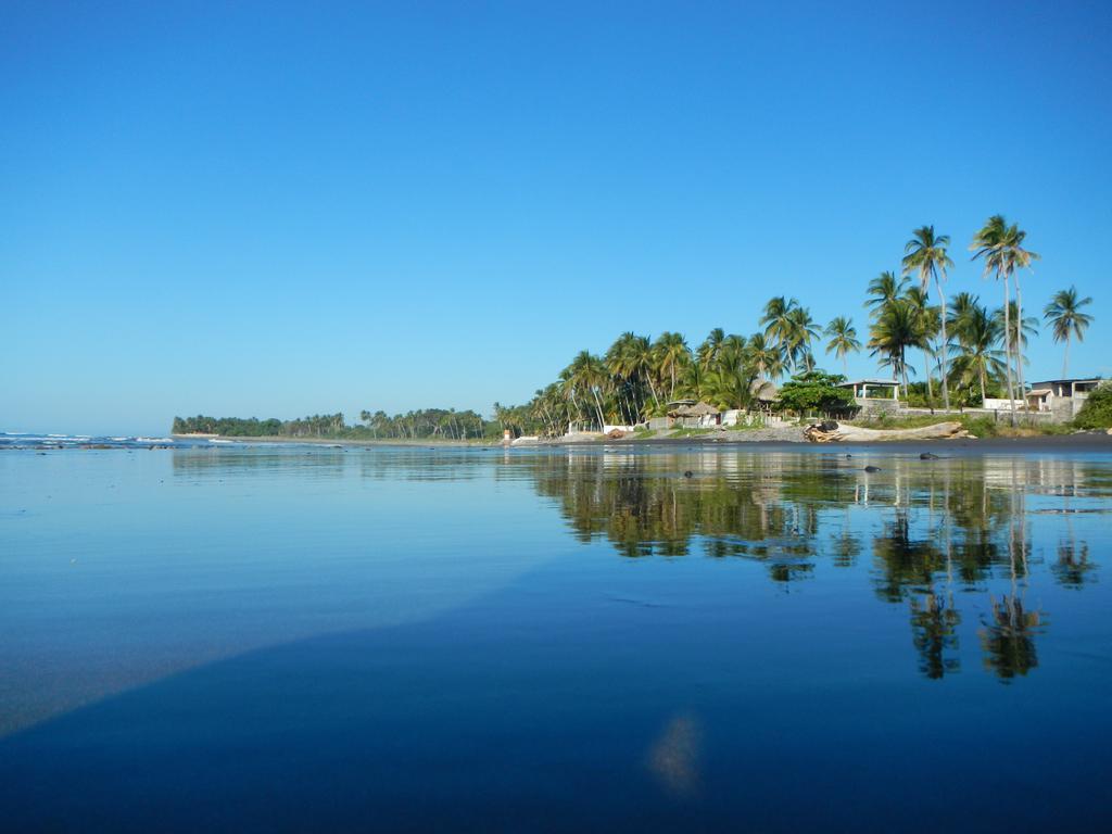 Punta Roca Surf Resort Ла Либертад Екстериор снимка